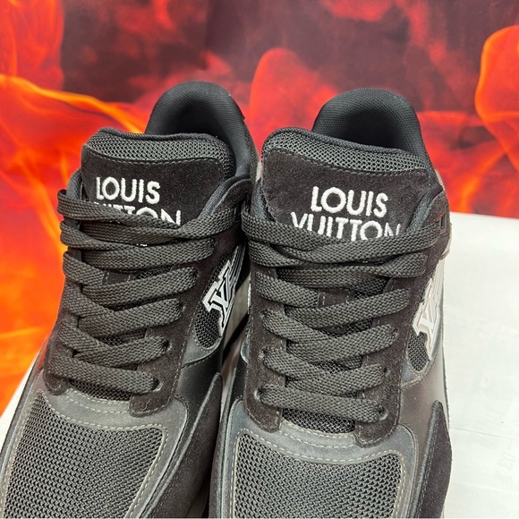 Louis Vuitton run away sneaker LV- 5/7M - Picture 5 of 10